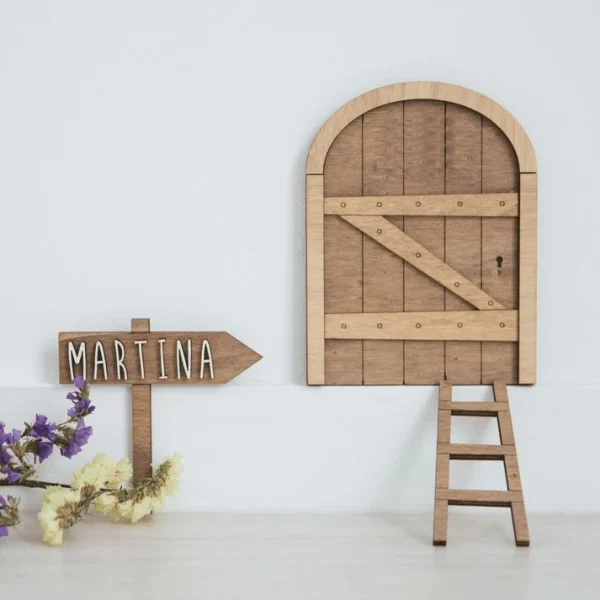 Puerta Ratoncito Pérez Personalizada de Madera