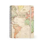 Cuaderno a Rayas con Espiral A5 Travel de Legami sobre escritorio.