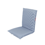 Asiento Plegable para Playa Azul NELSON desplegado sobre la arena