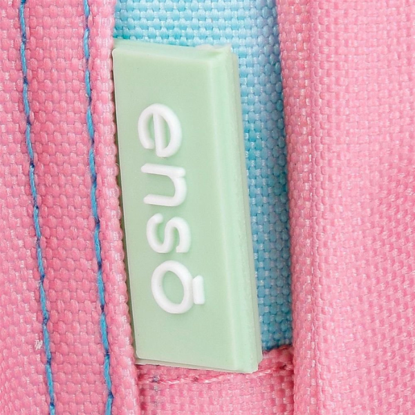 Neceser Jungle Mood de Enso Interior espacioso del neceser Jungle Mood abierto con cremallera