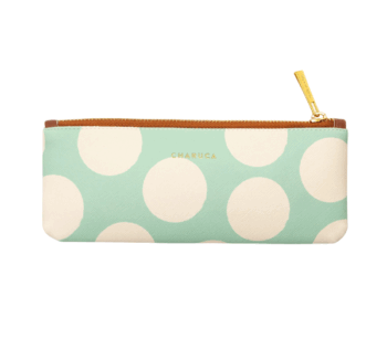 Estuche Mint Charuca en color verde menta con acabado elegante.