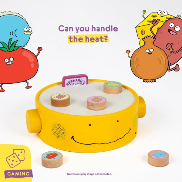 Qubitunes Bernard’s Kitchen Bloques de madera del Qubitunes Bernard’s Kitchen sobre el escenario interactivo.