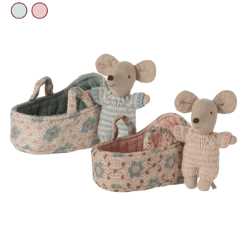 Bebé Ratón en Capazo Maileg con los dos colores