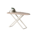 Plancha y Tabla de Planchar Ratón Maileg de metal y algodón