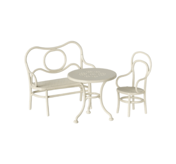 Set de Café con Mobiliario Completo Pequeño en Blanco Hueso Casa Ratón Maileg